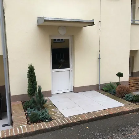 Hradec Králové Ap10 - Apartments 4U Brezinova 